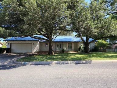 Main picture of 706 Cross Mountain Dr