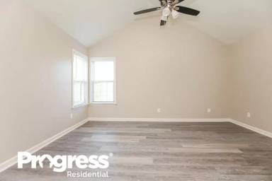 Main picture of 1202 Welsh Dr
