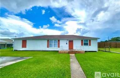Main picture of 743 Bellanger St