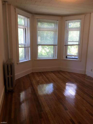 Main picture of 14 Palace Rd