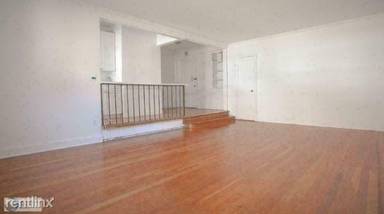 Main picture of 233 E 32nd St