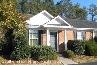Main picture of 61 Charlestowne Dr