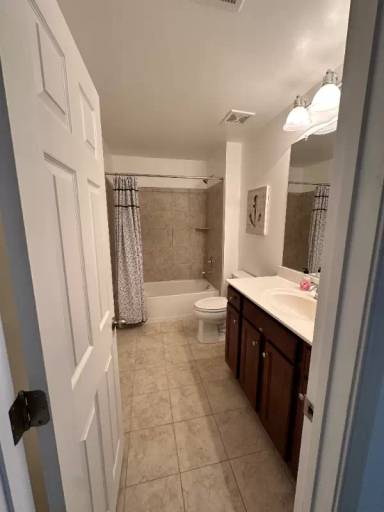 Main picture of 4 Canberra Ct
