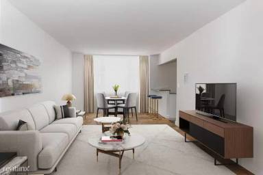 Main picture of 36 W 60th St