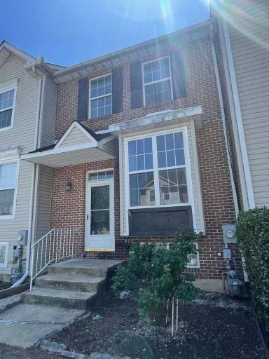 Main picture of 307 Victoria Blvd