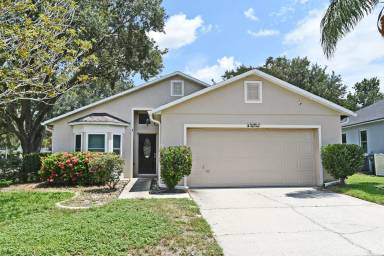 Main picture of 13037 Cog Hill Way