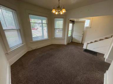 Main picture of 1532 9th Ave