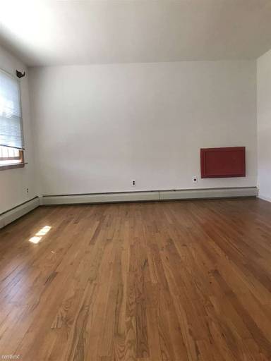 Main picture of 197 Caswell Ave