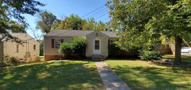 Main picture of 905 Grayland St