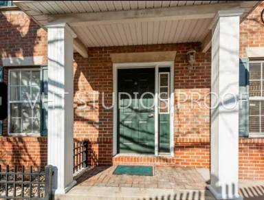 Main picture of 401 Grant Ave
