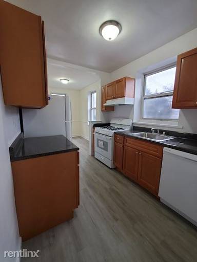 Main picture of 6981 108th St
