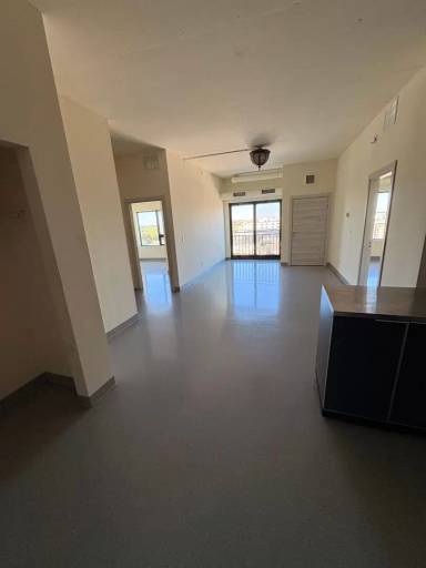 Main picture of 200 W Lake St