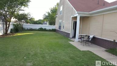 Main picture of 1162 Island Pl E