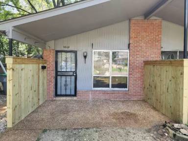 Main picture of 3807 Kearney Ave
