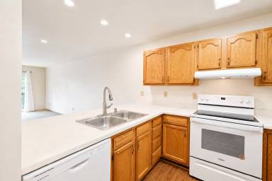 Main picture of Timber Bluff