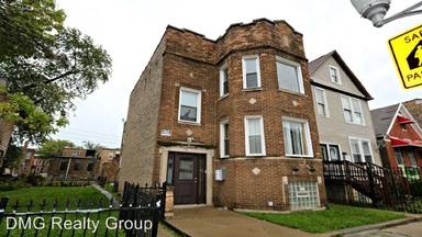 Main picture of 6337 S Racine Ave