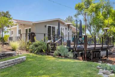 Main picture of 3267 Bernardo Ln
