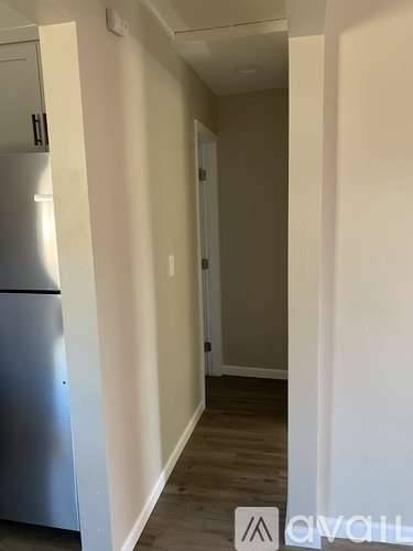 Main picture of 2076 Newton Ave