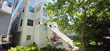 Main picture of 1825 Capitol Ave