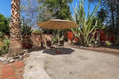 Main picture of 8039 Grove St