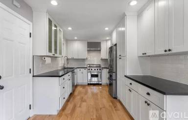 Main picture of 408 Hiller St