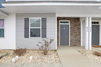 Main picture of 415 Sunfish Ln