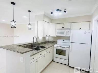 Main picture of 131 NW 57th St