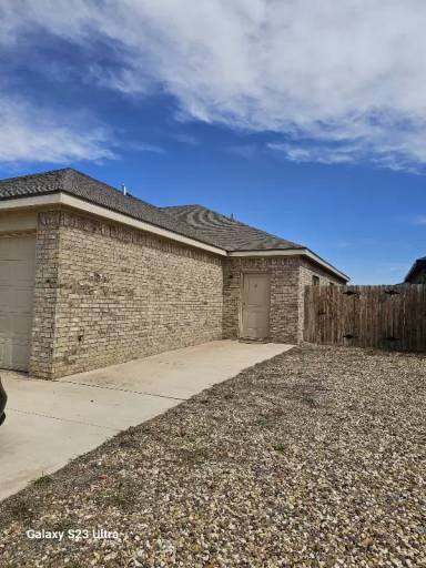 Main picture of 5524 Itasca St