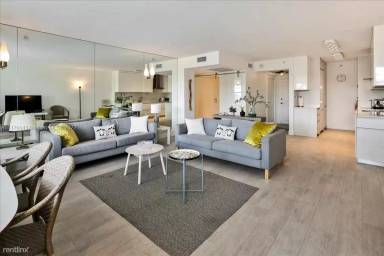 Main picture of 100 Lincoln Rd