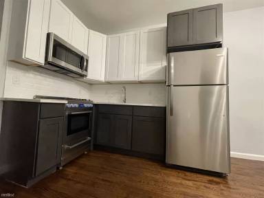 Main picture of 26 Gates Ave