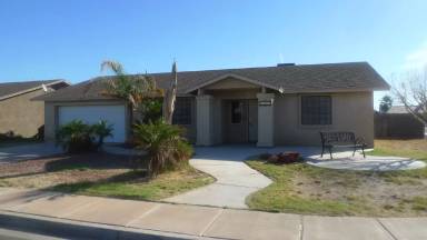 Main picture of 2773 S 32nd Ave