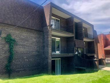 Main picture of 525 Lowell Ave