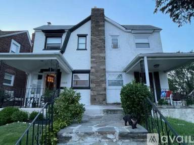 Main picture of 1105 Longacre Blvd