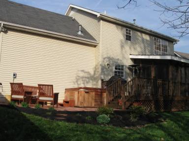 Main picture of 1377 Woodridge Dr