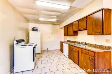 Main picture of 611 Tafel St