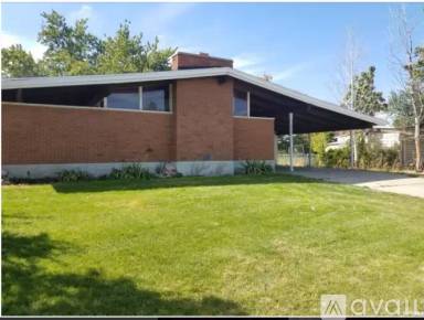 Main picture of 1709 N Forbes Ave