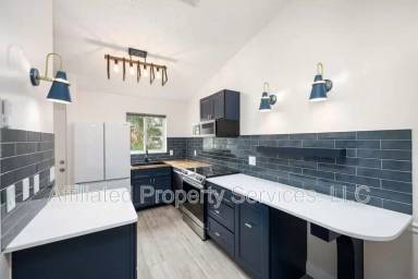 Main picture of 5214 Stacy St