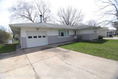 Main picture of 2037 N Ohio Ave