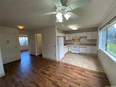 Main picture of 95-1184 Makaikai St