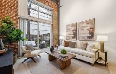 Main picture of 400 Spear St