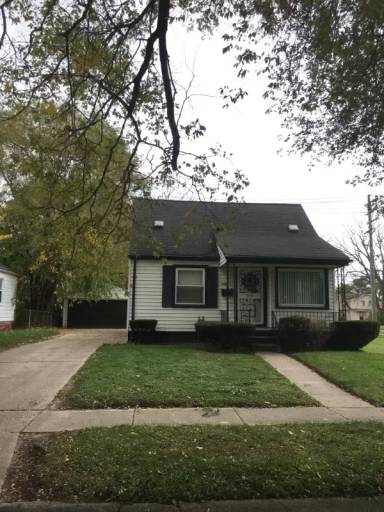 Main picture of 3425 Moore St