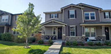 Main picture of 10060 Hough Pt