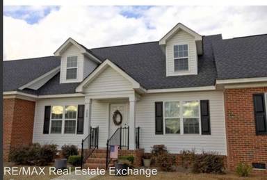 Main picture of 508 Amberdale Cir E