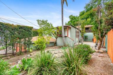 Main picture of 2617 Glendale Blvd