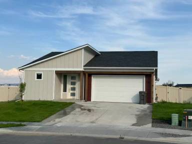 Main picture of 226 Kinross Ct