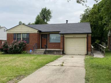 Main picture of 3715 N Hartford St