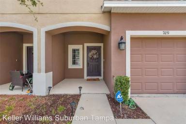 Main picture of 7051 Woodchase Glen Dr