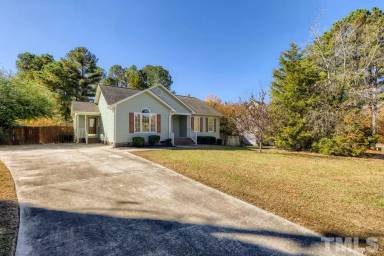 Main picture of 4244 Cashew Dr