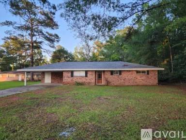 Main picture of 521 Meadow Ln