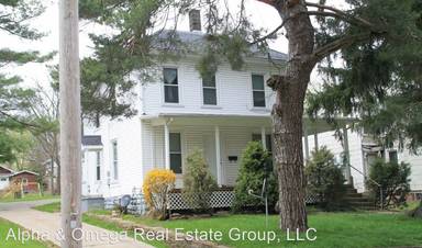 Main picture of 150 Wood St